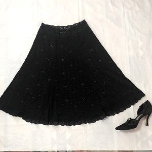 ❄️HOLIDAY MAGIC ❄️ Black CAbi stretch lace skirt